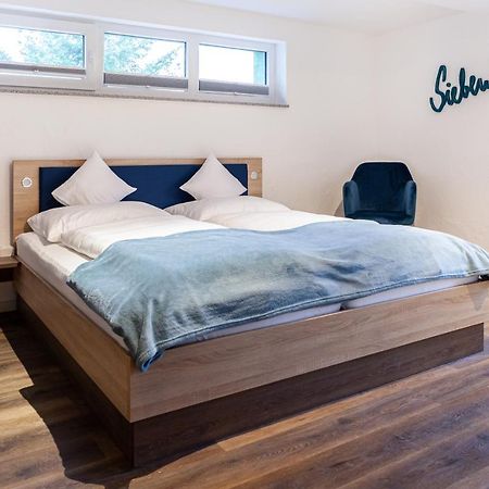 Siebente - Gästezimmer Gans im Grünen Ellscheid Exterior foto