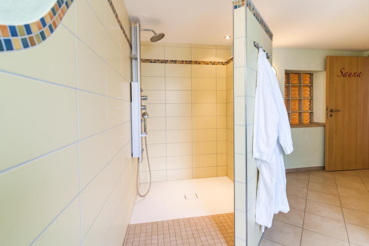 Siebente - Gästezimmer Gans im Grünen Ellscheid Exterior foto