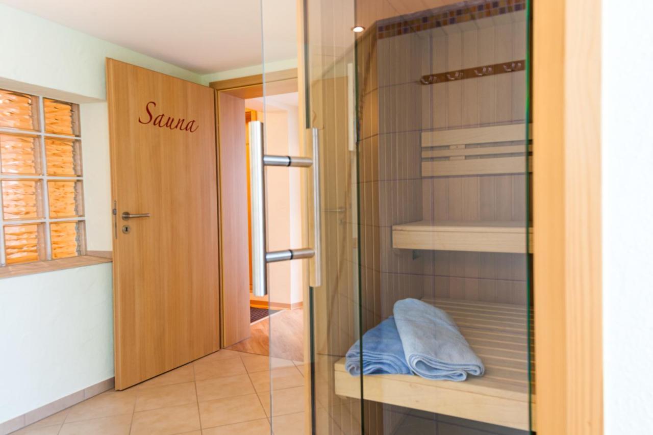 Siebente - Gästezimmer Gans im Grünen Ellscheid Exterior foto